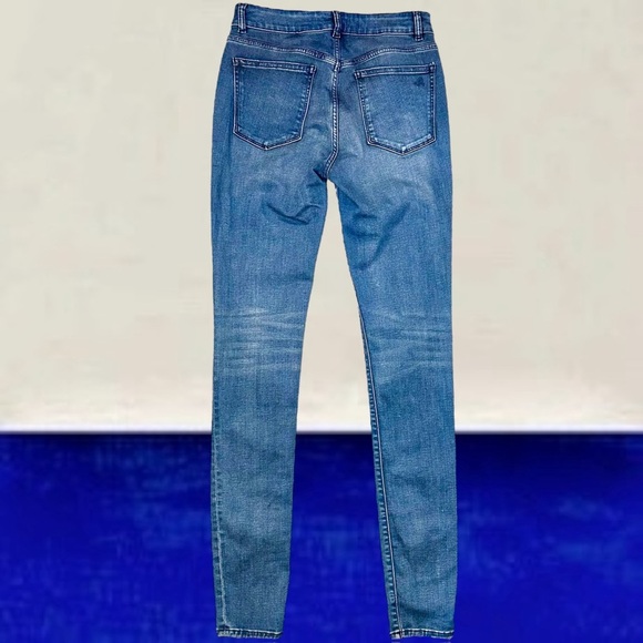 DL1961 ‘Florence Mid-Rise Instasculpt Skinny Jeans’ in “Bates” Size 30 - Picture 11 of 16